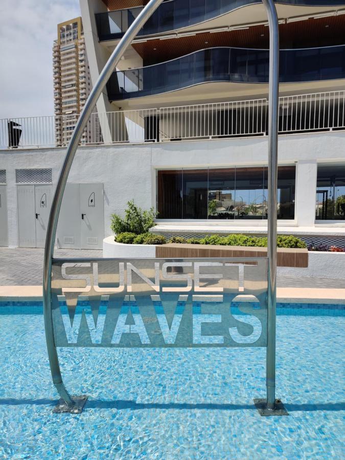 Sunset Waves Golden Apartments Benidorm Luaran gambar